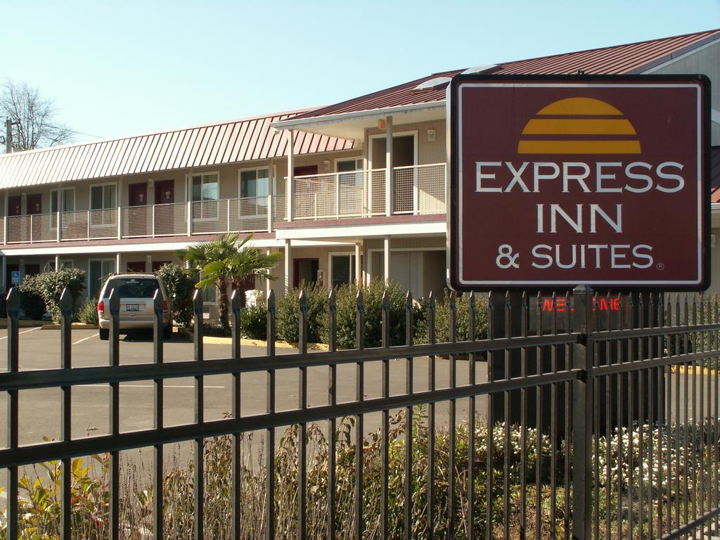 Express Inn&Suites Eugene Extérieur photo